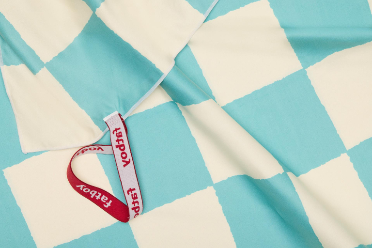 Fatboy Beach Baggy XL strandlaken 200x90 Chess Azur