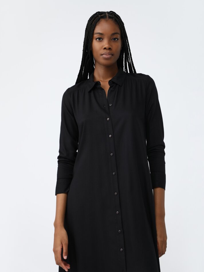 Vestido longo estampado estilo camisa - Preto