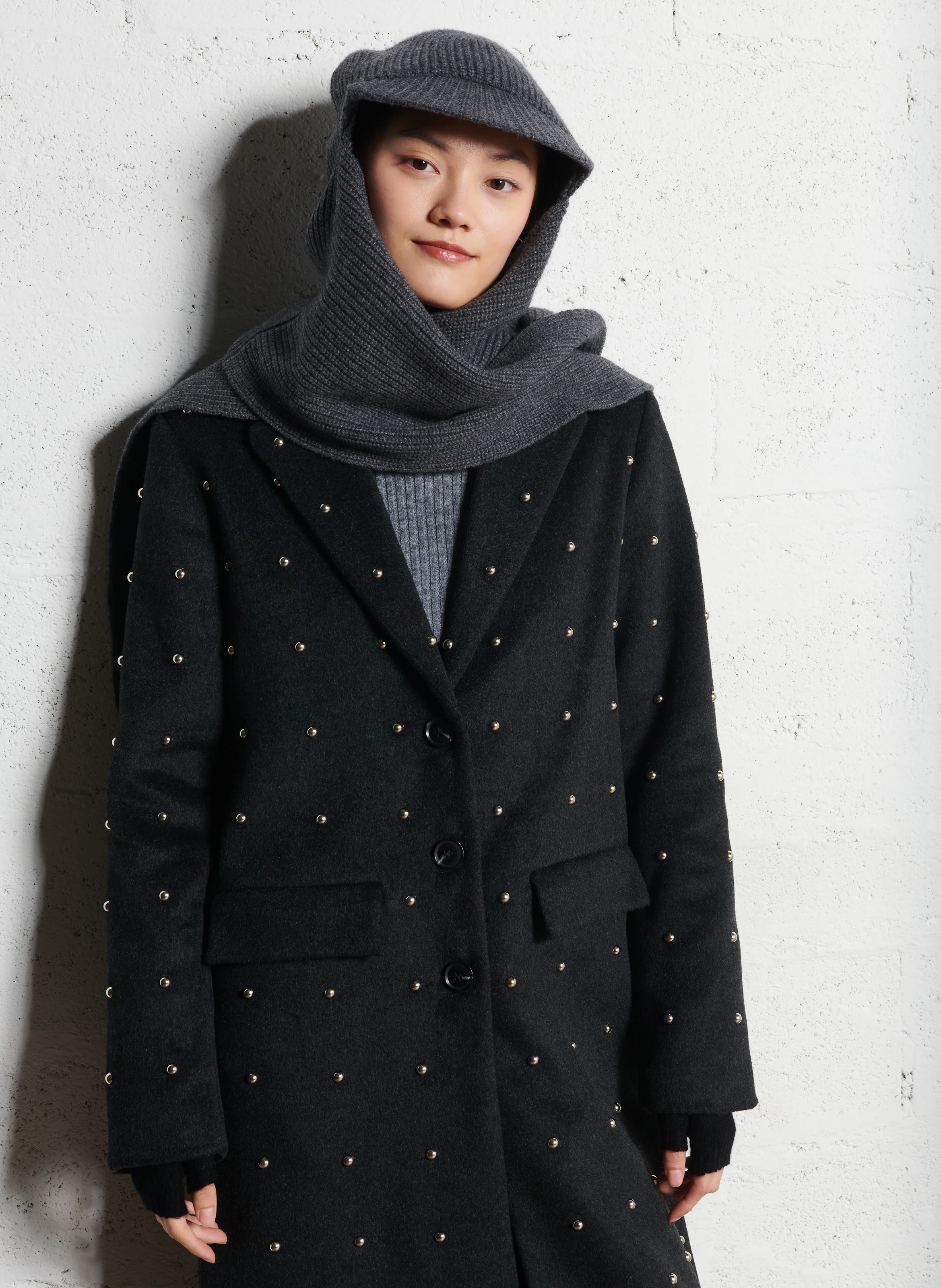 MABEL - Manteau long col tailleur à studs| Noir
