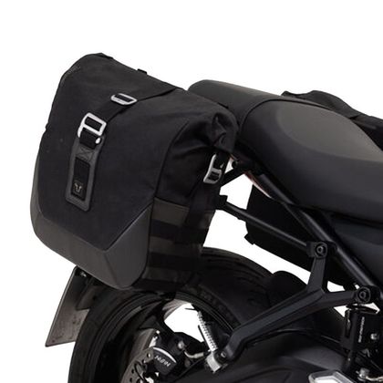 Sacoches cavalières SW-MOTECH Legend Gear set (2 x 9.8 litres) avec supports - Noir