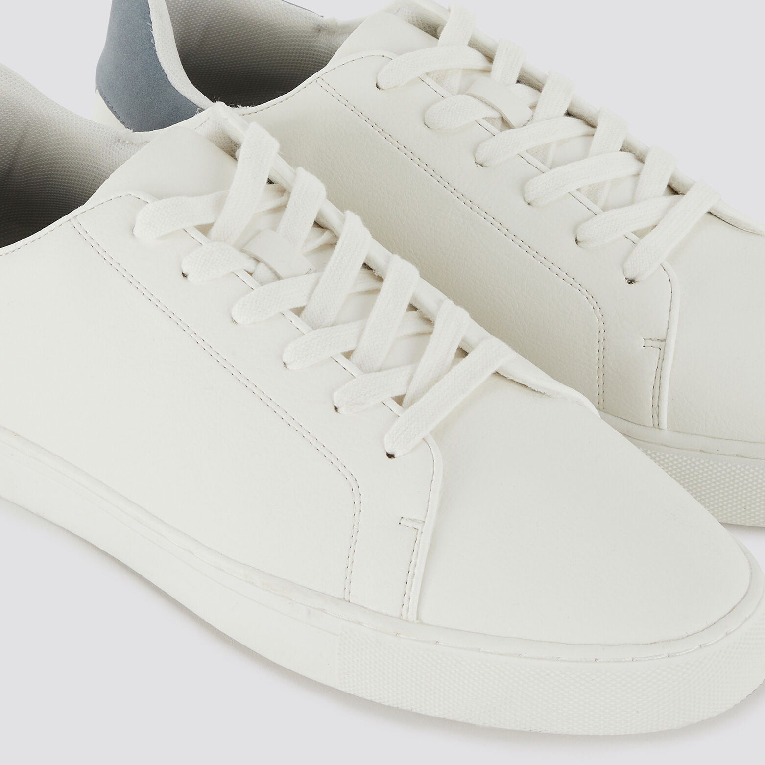 Baskets basses Blanc