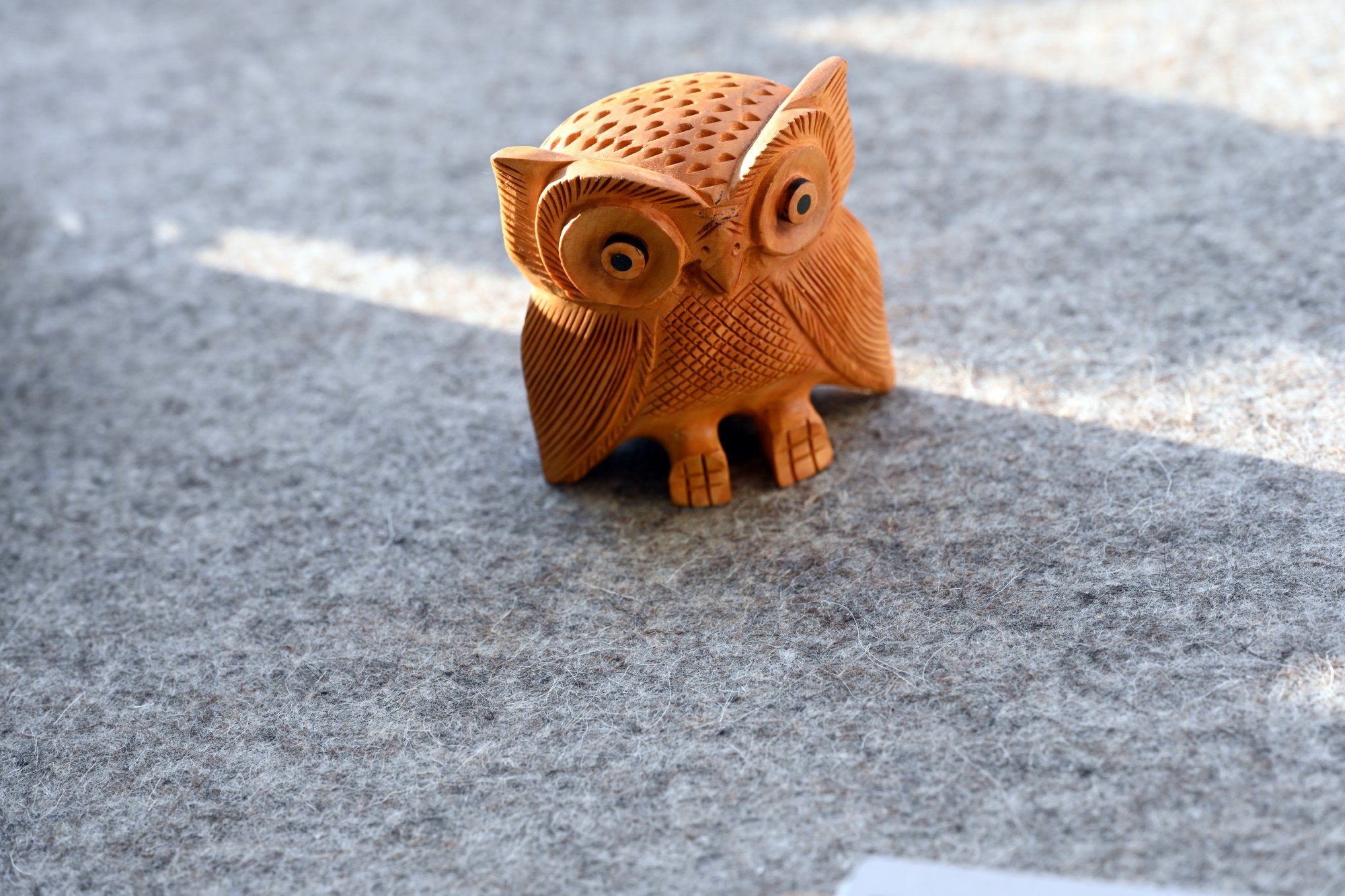 Eule aus Holz, natur, H 7,5 cm B 7,5 cm, T 3,5 cm von fischer's lagerhaus