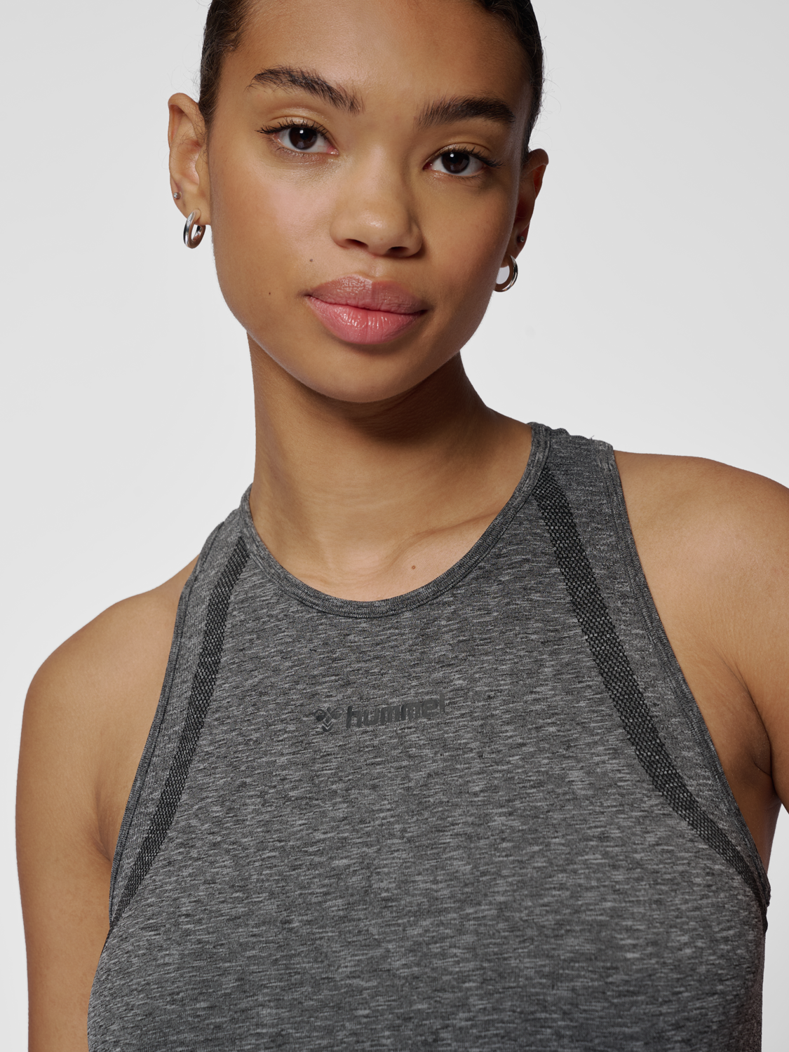 hmlMT HYPER SEAMLESS TANKTOP