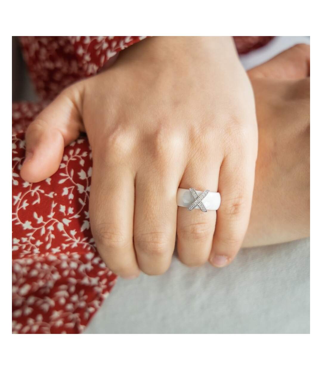 Coffret Sublime Bague Femme Céramique Ornée Zirconium