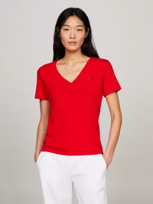 Camiseta Slim Fit com Decote em V e Textura Canelada
