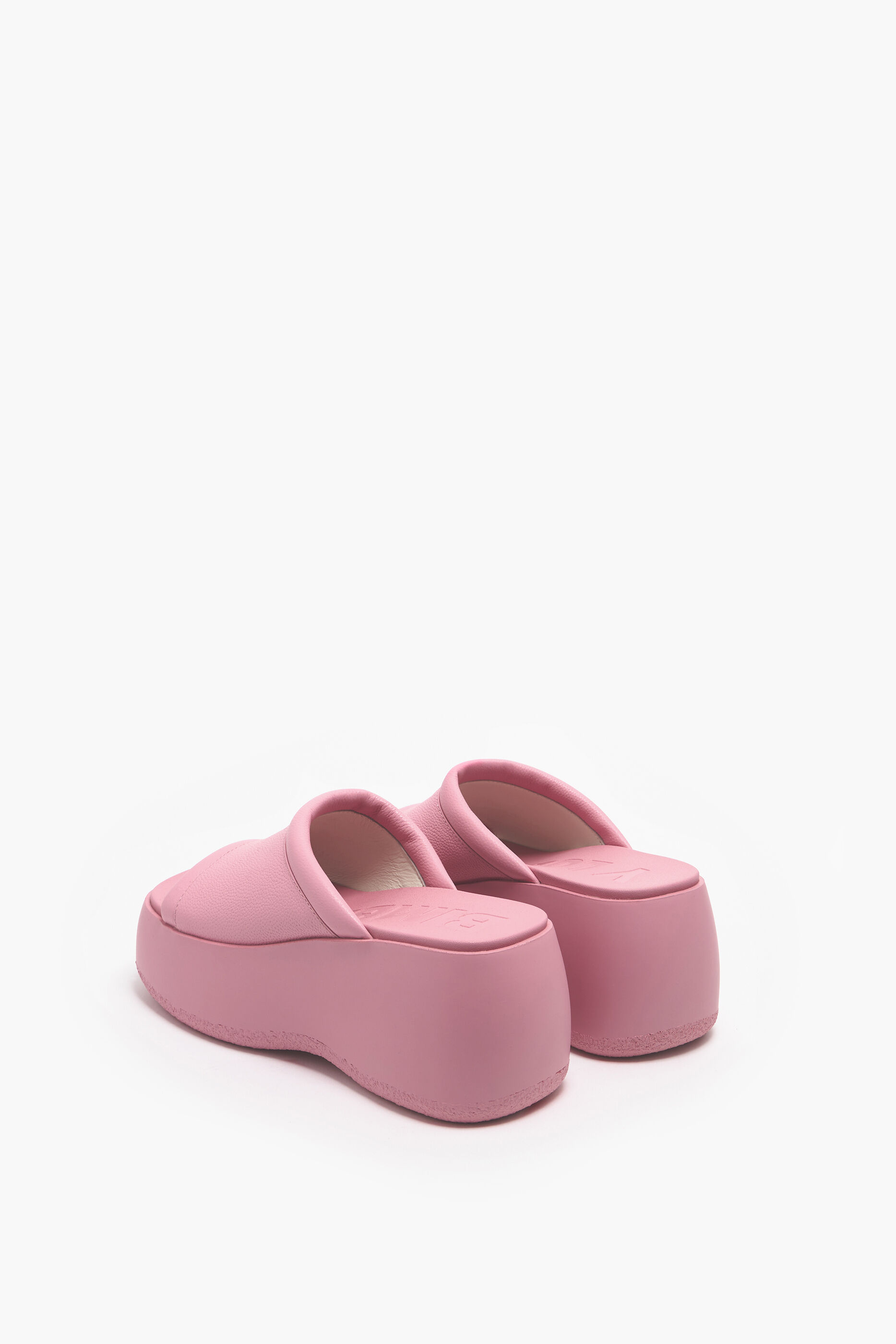 Sandália plataforma de couro rosa