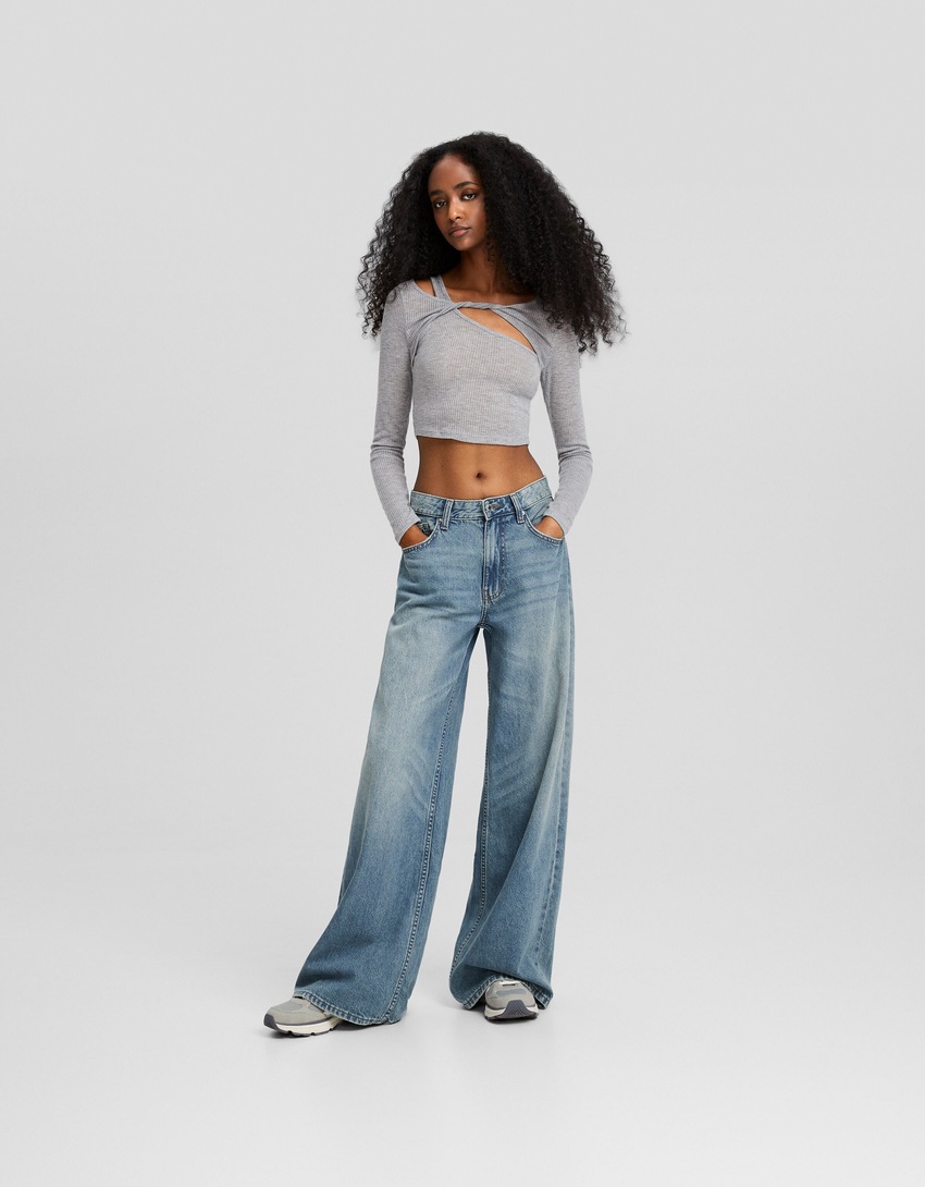 calça jeans de perna larga