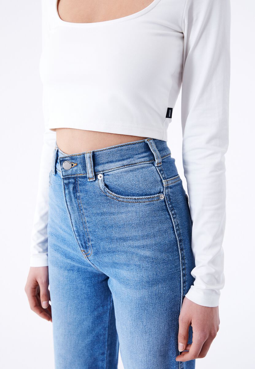 Moxy Straight Cape Sky Worn Hem | Dr. Denim Jean