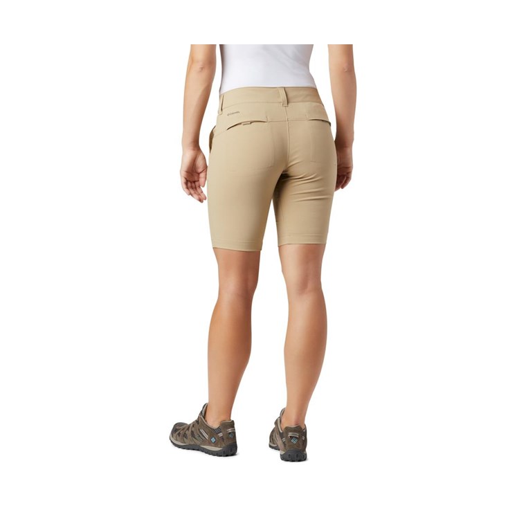 Columbia Saturday Trail Long Shorts Women British Tan