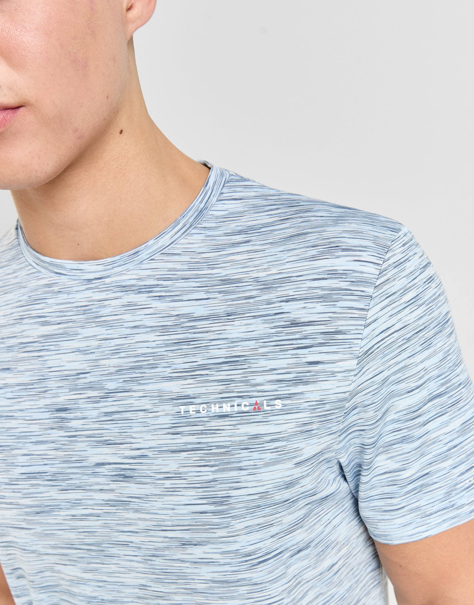 Technicals T-Shirt Yarrow Homme