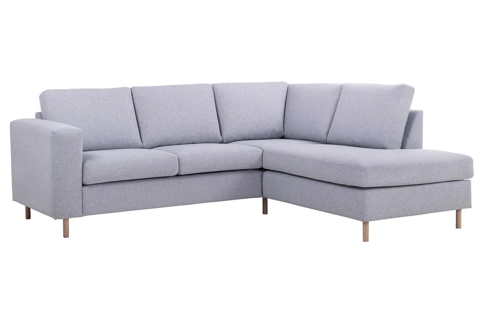 Viken hjørnesofa I tekstil Solid 3/1 lys grå, og hvitoljet ben. Arm A og skumkomfort.