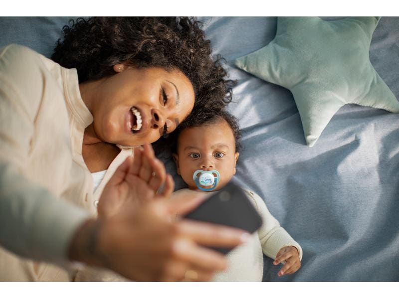 PHILIPS AVENT Nuggi Ultra Air Happy Mama & Boat 0-6 Mt. Leichter und atmungsaktiver Schnuller