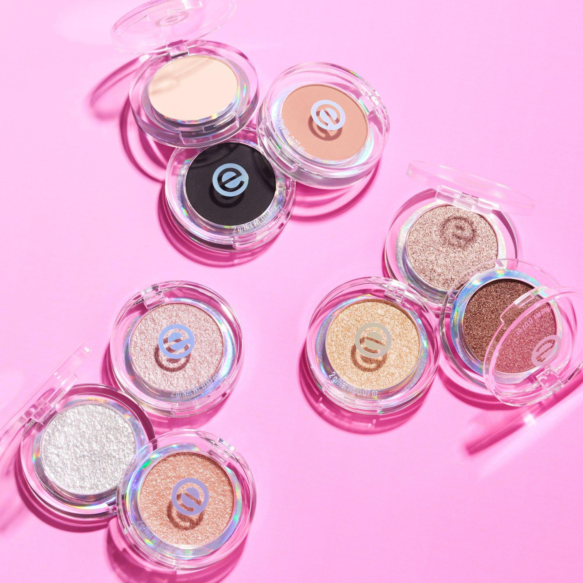mono eyeshadow pearly