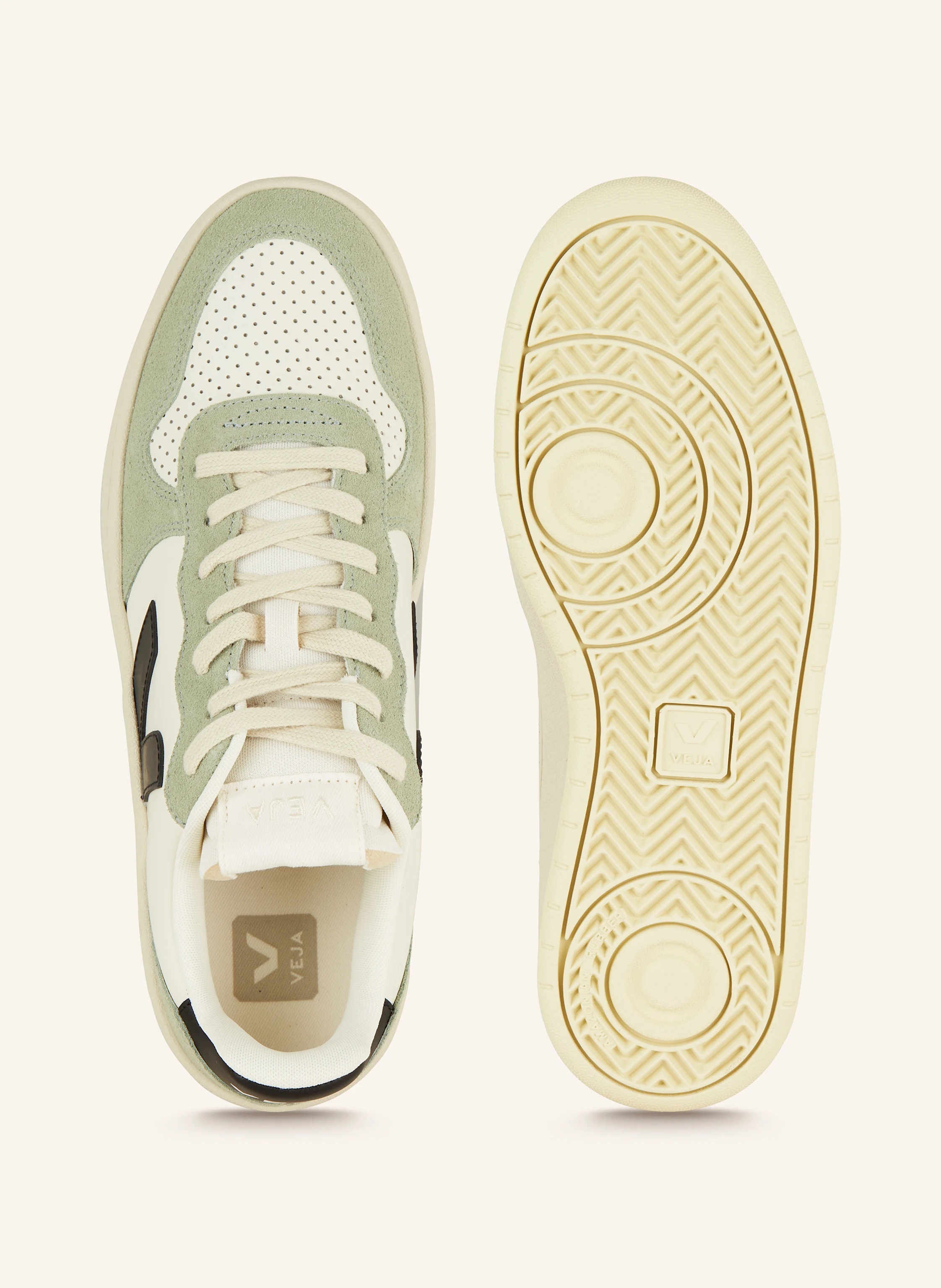 VEJA Sneaker V-10 PRIME