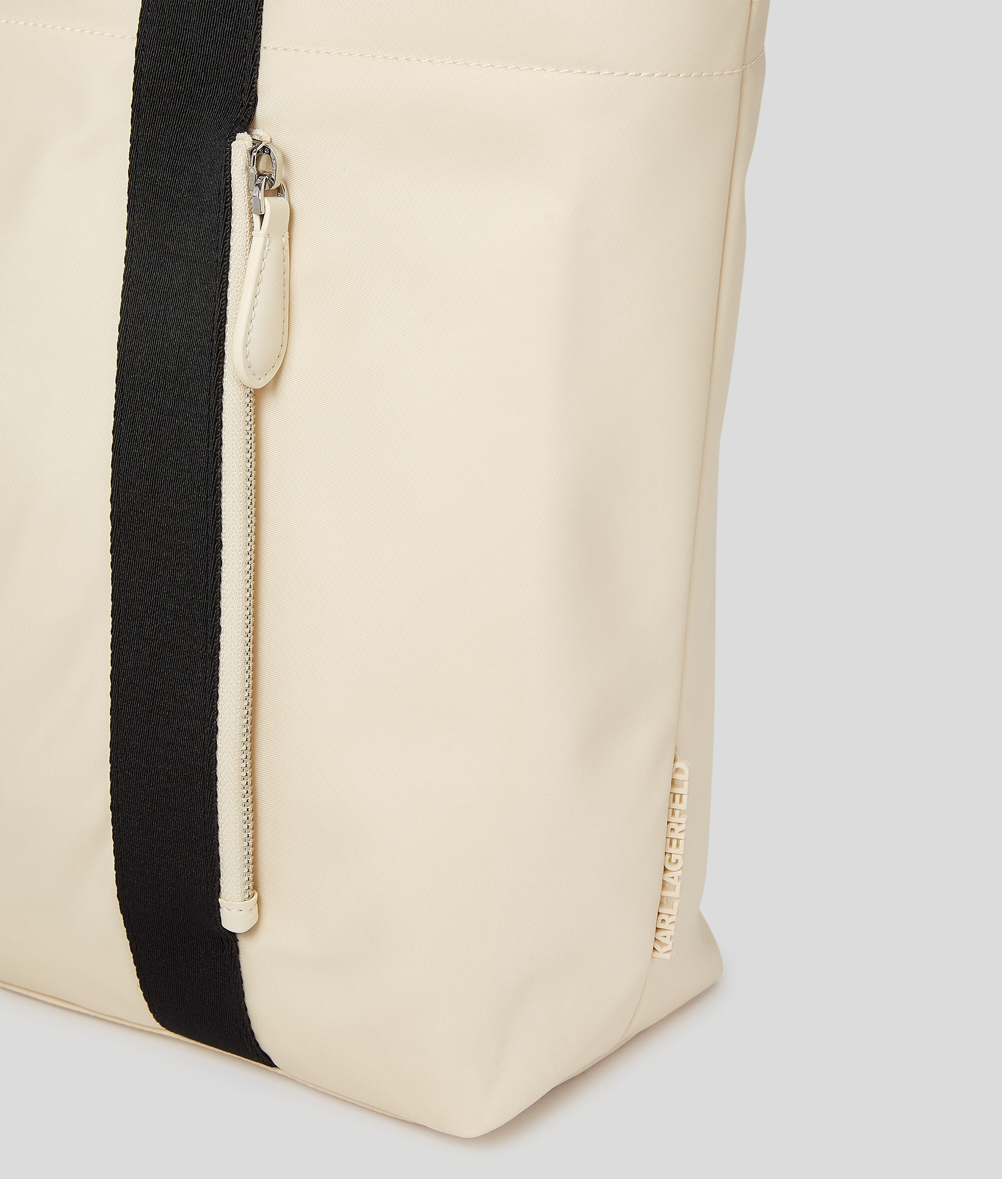 GRAND CABAS EN NYLON ZIPPÉ SUR LE DESSUS K/IKONIK