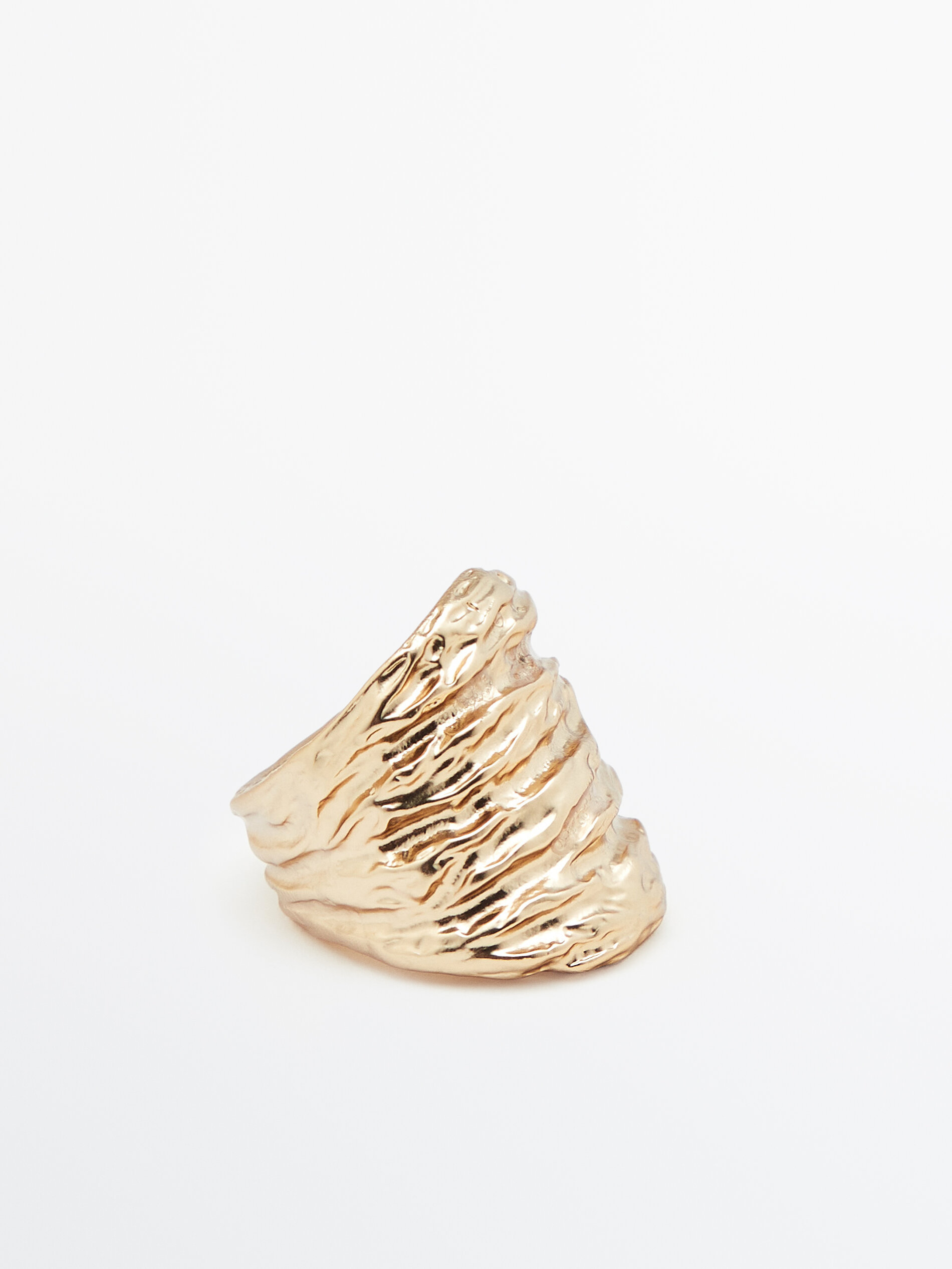 Anel largo com textura banhada a ouro - OURO