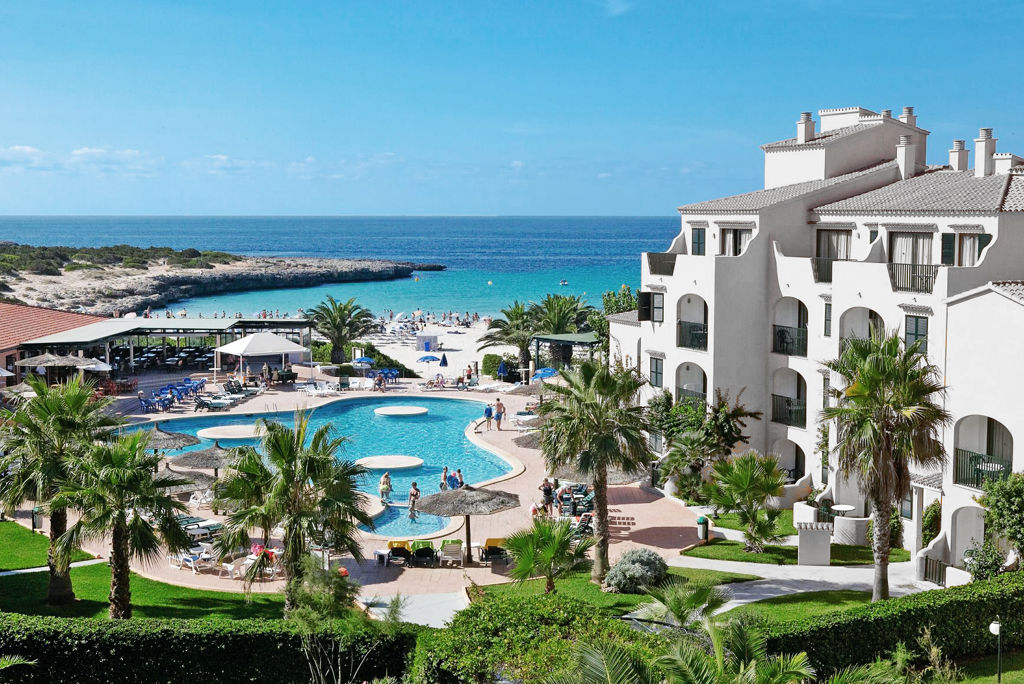 Fergus Style Carema Beach Halfpension - Aparthotel