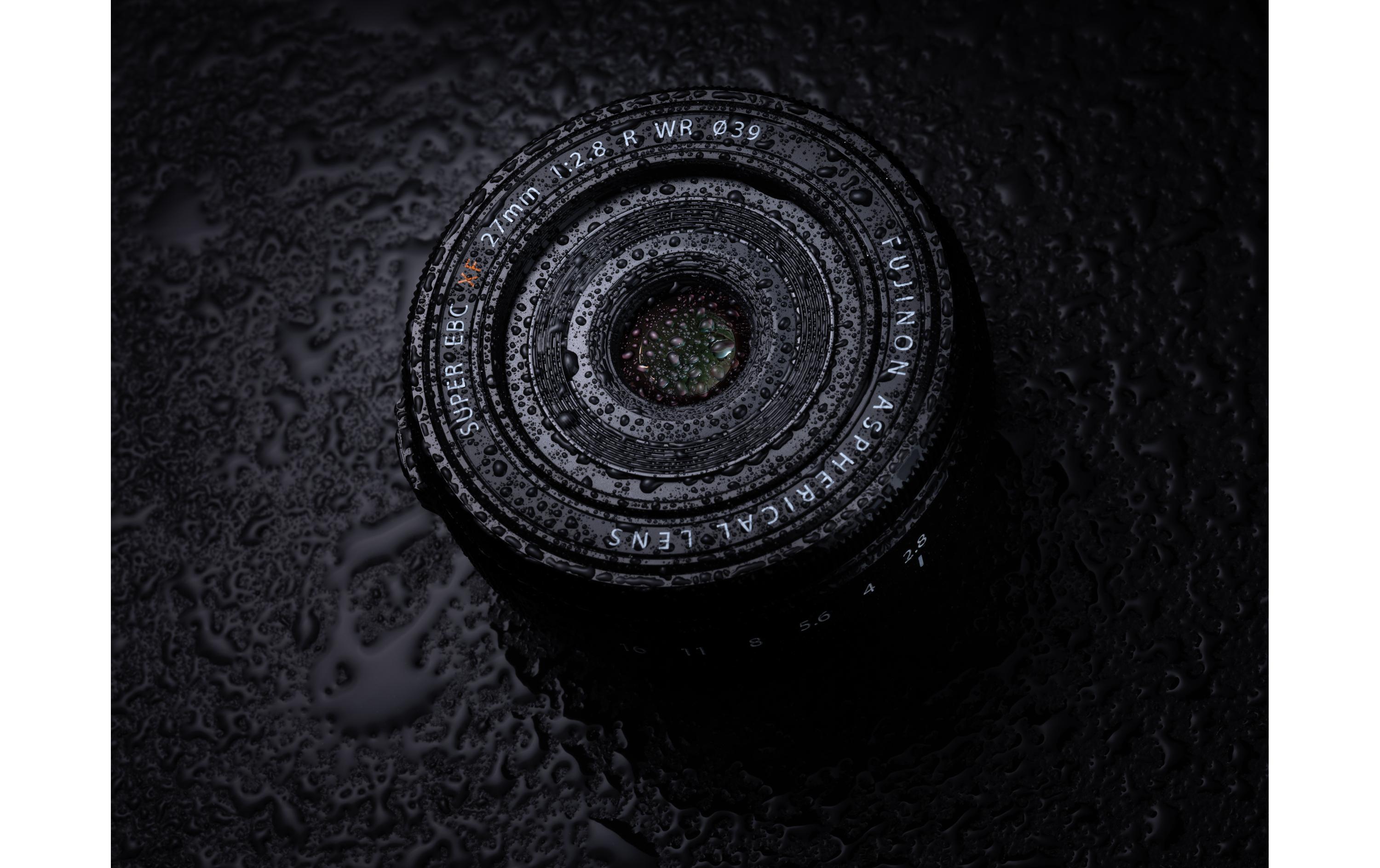 Festbrennweite XF 27mm F/2.8 R WR – Fujifilm X-Mount<br>Spritzwassergeschützte, leichte Festbrennweite
