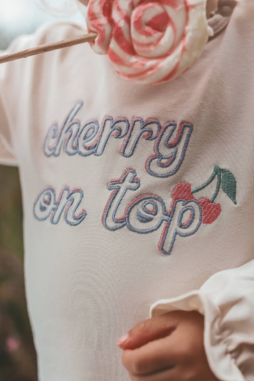 Your Wishes longsleeve ecru