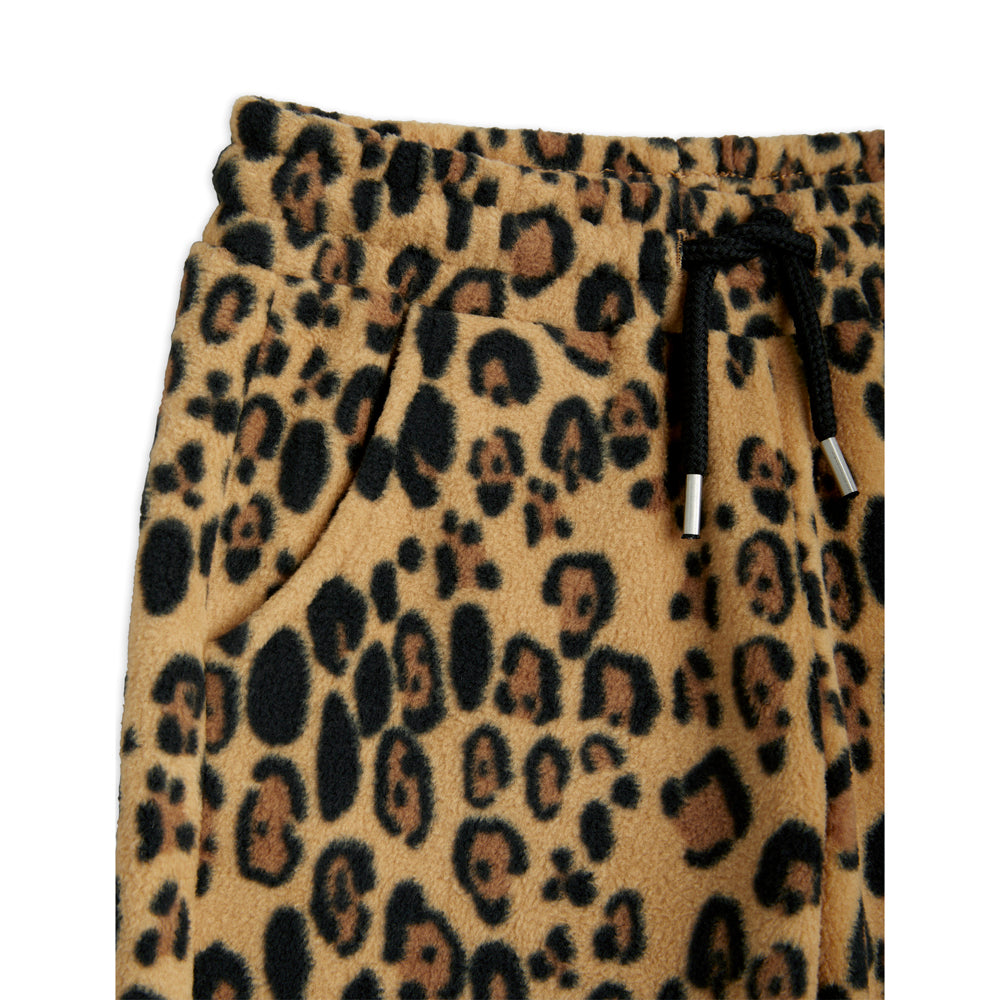 Leopard fleecebuks