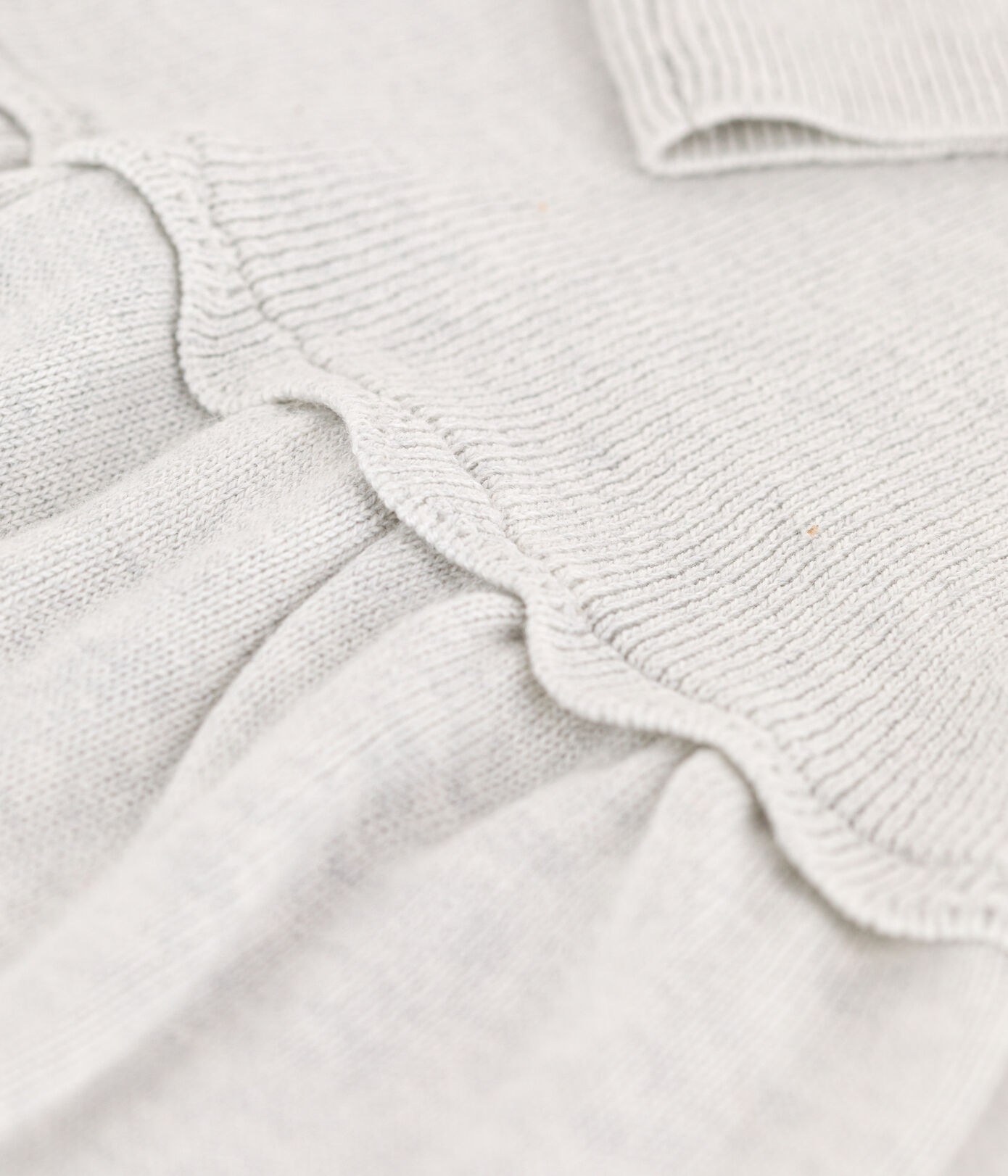 Robe en laine et coton bébé.