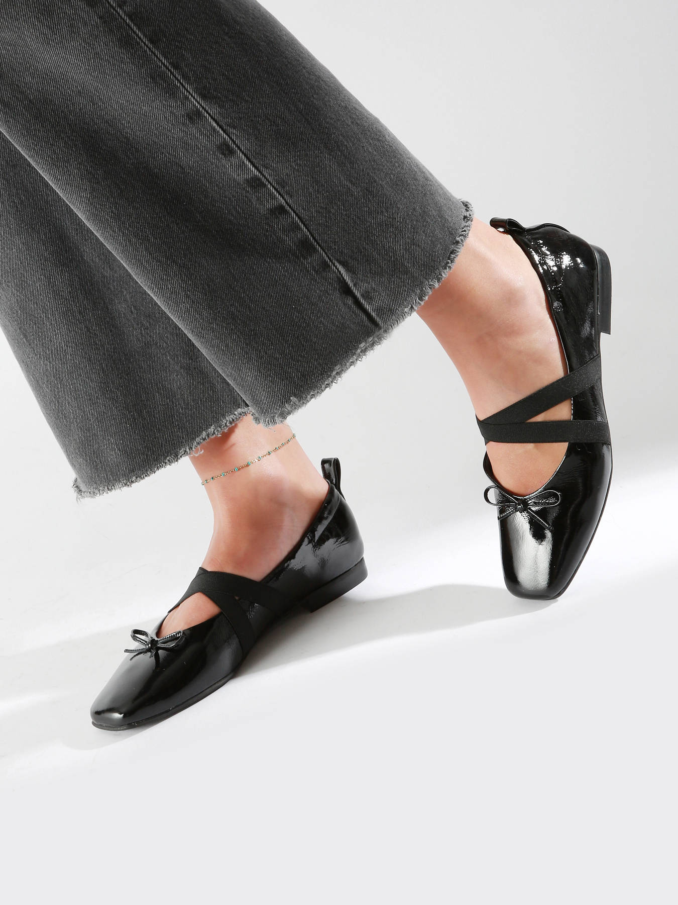 Ballerines avec brides en cuir WE DO