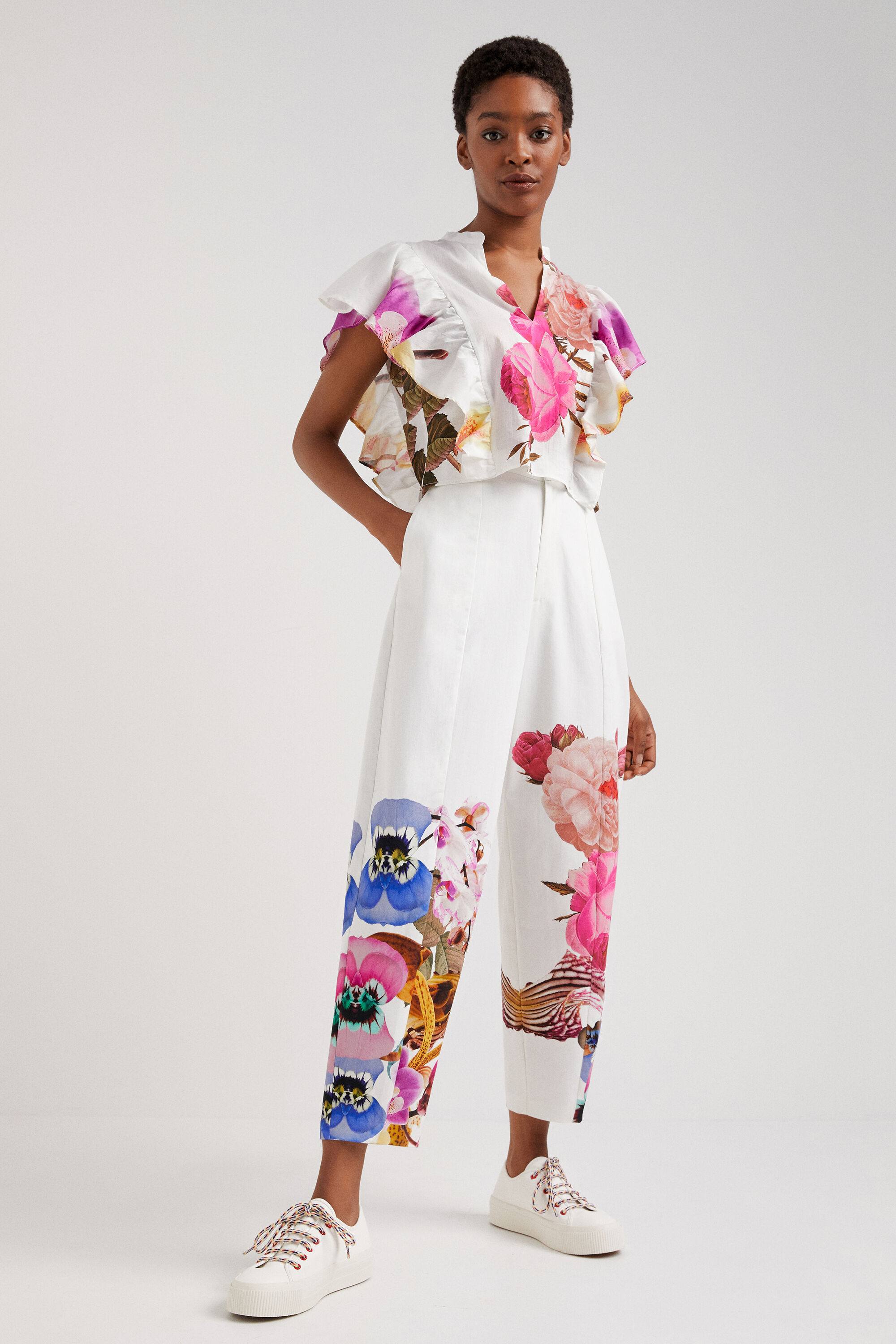 Blouse à fleurs M. Christian Lacroix