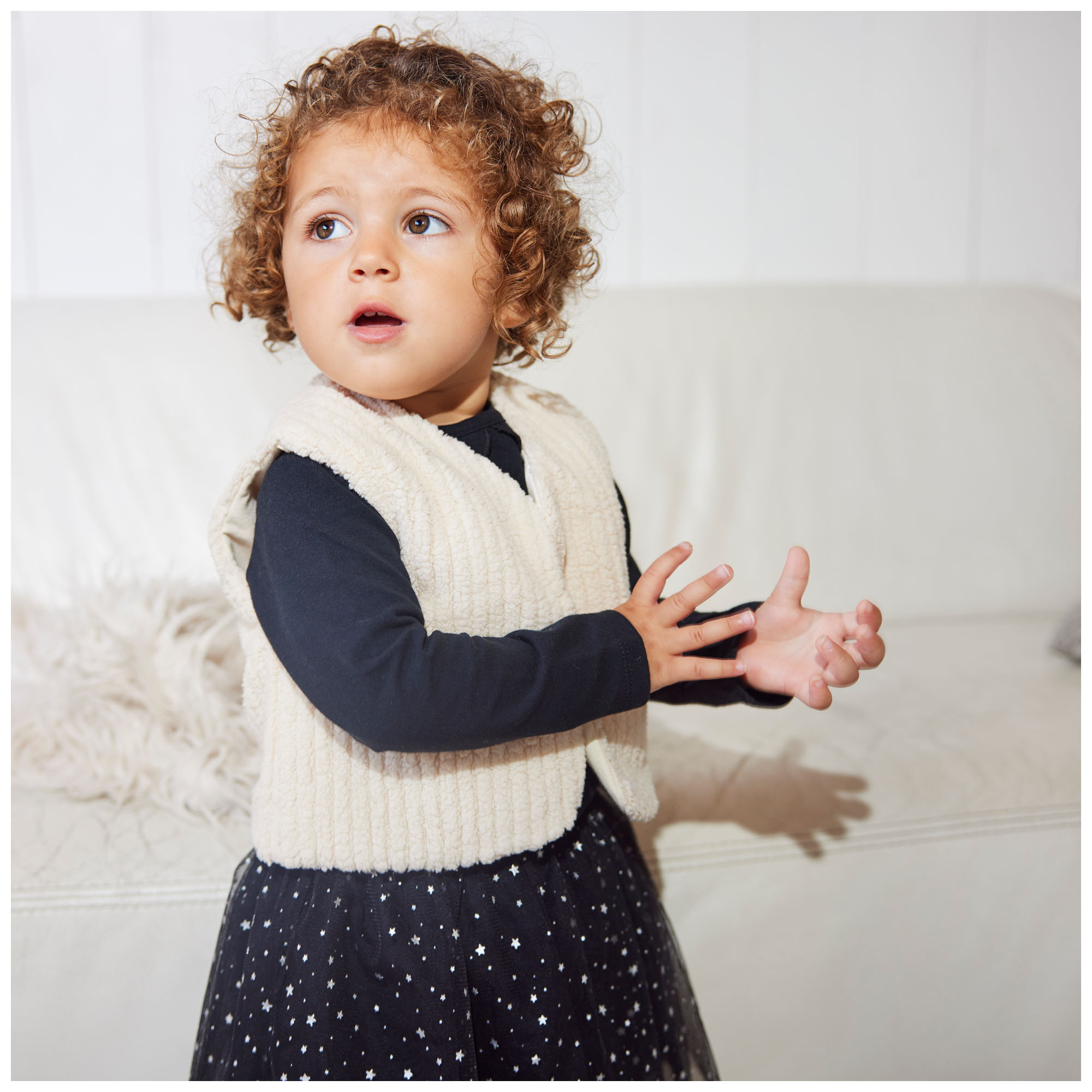 Prénatal peuter gilet mouwloos effen beige