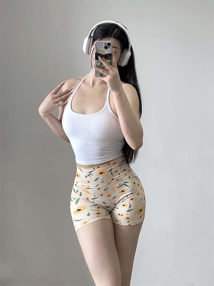 Arigne - Haltertop met effen cropped sportbeha