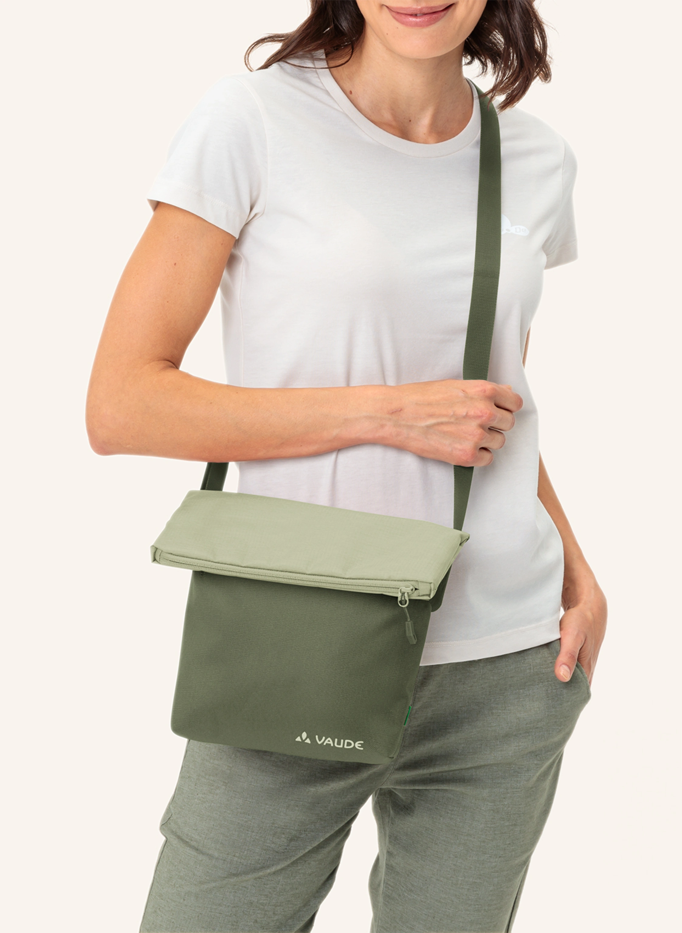 VAUDE Schultertasche HEKA II