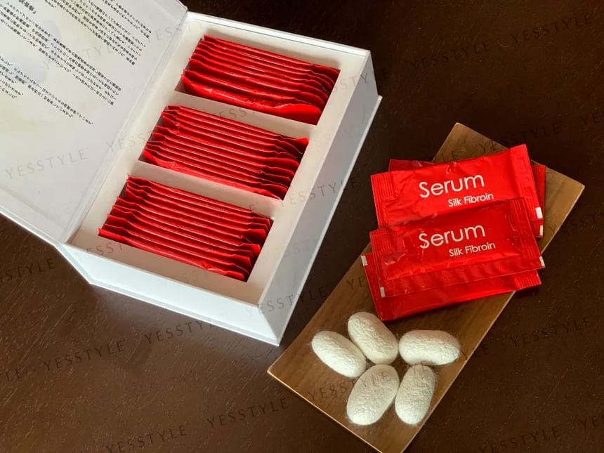Japan Healthcare Institute Inc. - Zijden Serum Jelly