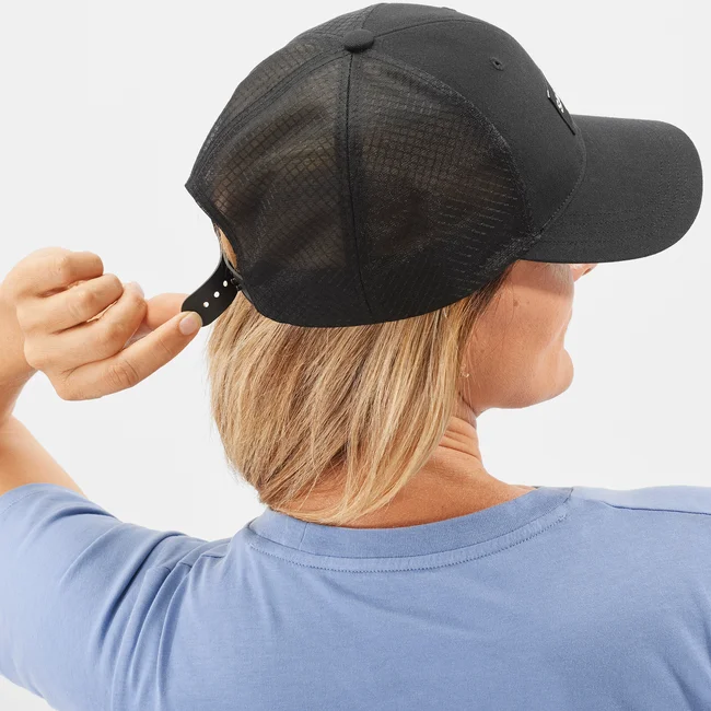 TRUCKER  Cap mit gebogenem Schirm Unisex