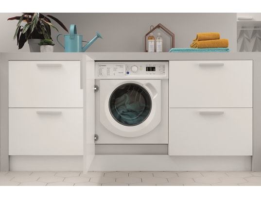 INDESIT - Lave linge sechant encastrable BIWDIL861485EU, Lavage 8kgs, Séchage 6kgs
