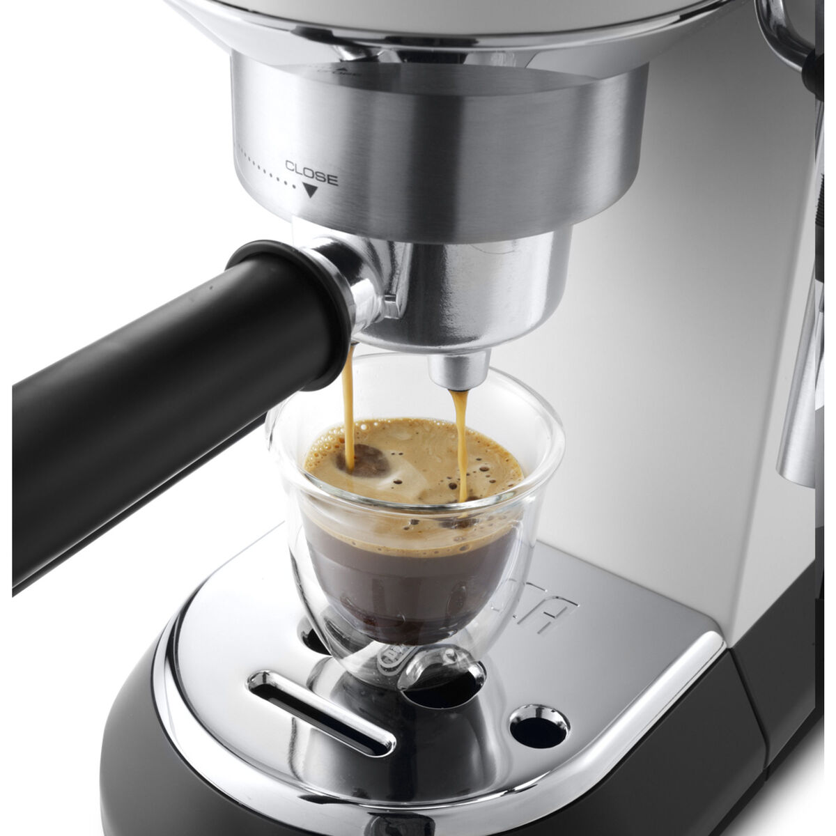 Espressomaskin EC685 Hvit