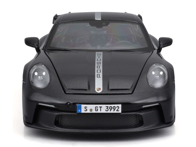 Maisto Sportwagen Porsche 911 GT3 2022 1:18, Schwarz Sammlermodell im Massstab 1:18