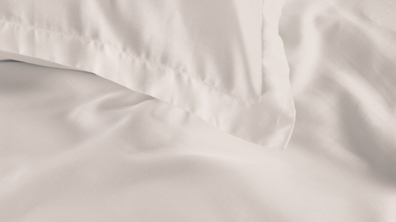 Dekbedovertrek Satin Uni off-white