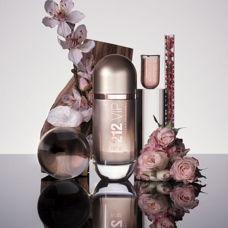 Carolina Herrera 212 Vip Rose Eau De Parfum