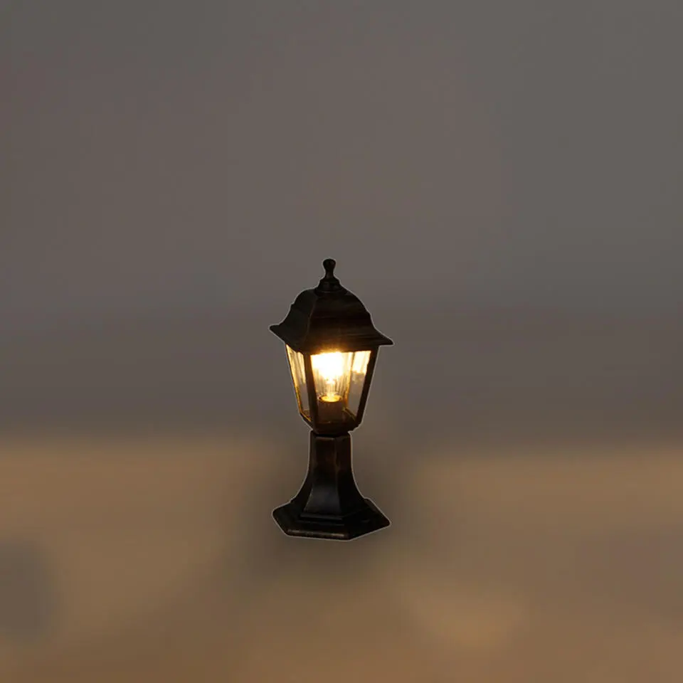 Qazqa staande buitenlampen capital goudkleurig e27