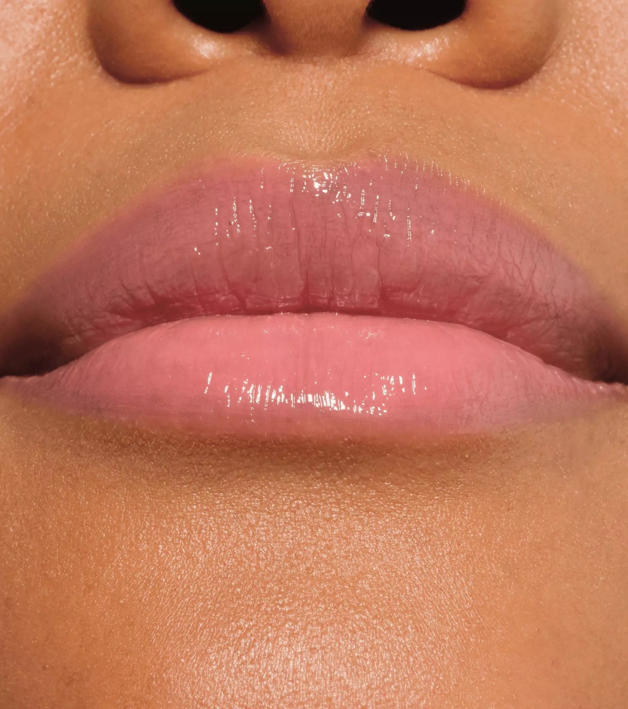 Catrice - Bálsamo Volumizador Melt & Plump - 020: Hyp-nude-tized