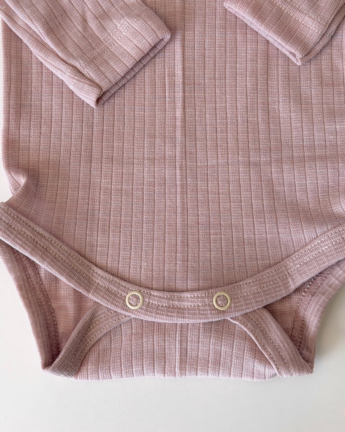 Body Rib – 45% Bomull, 35% Merino, 20% Silke – Ubehandlet Ull