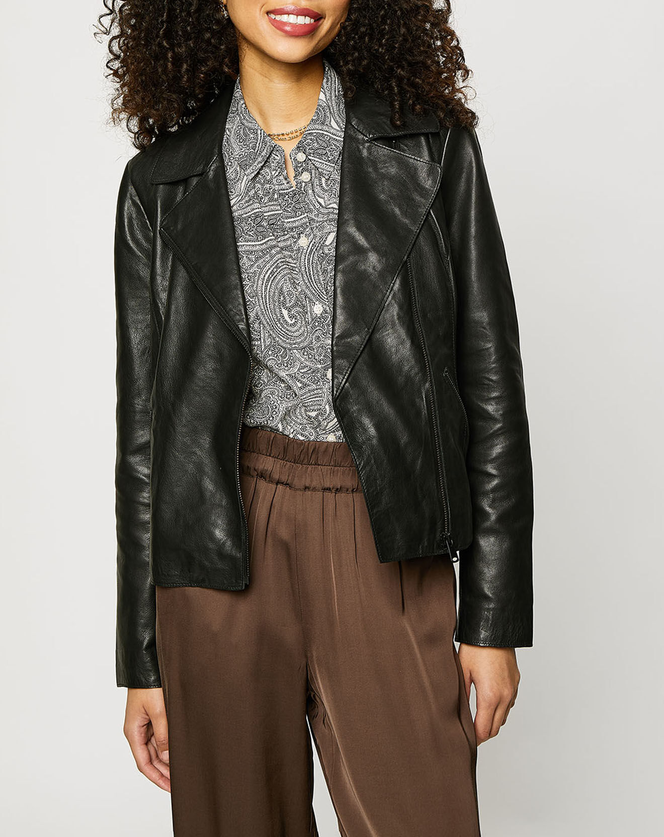 Esprit Perfecto court en Cuir noir