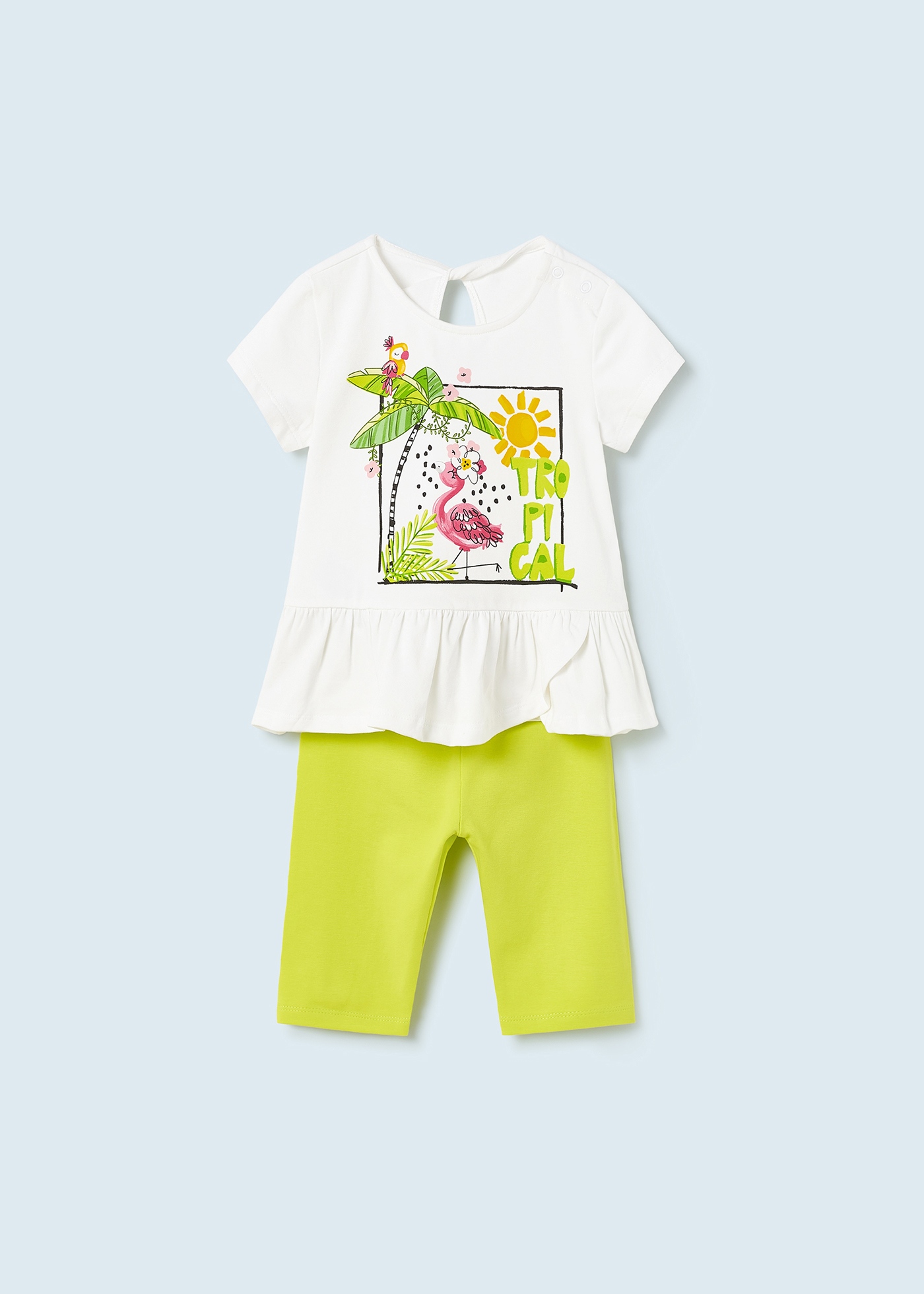 Conjunto de 2 peças com babado, confeccionado em algodão sustentável para bebê.