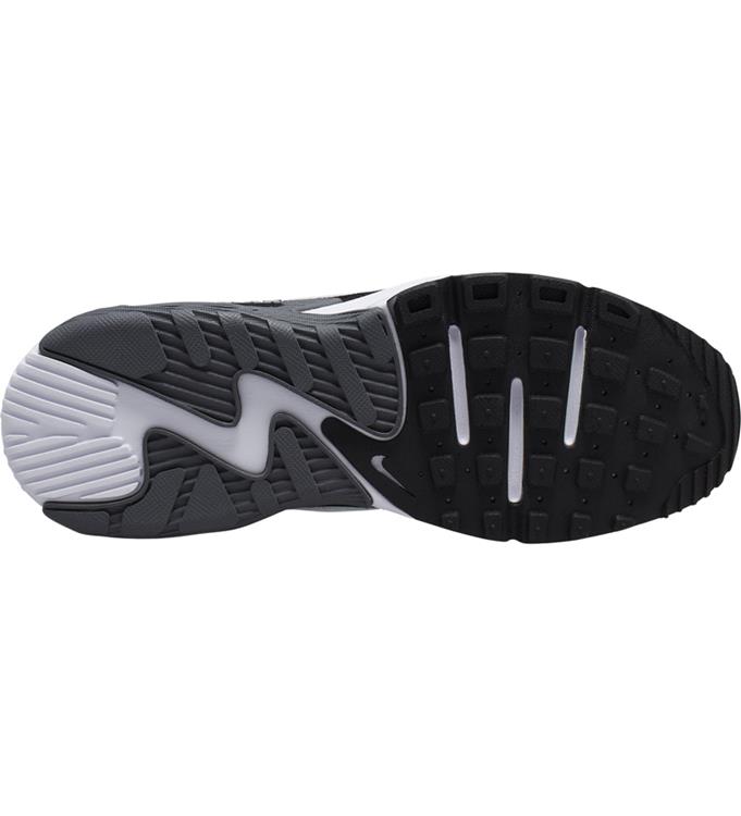 Nike Women Air Max Excee Sneakers
