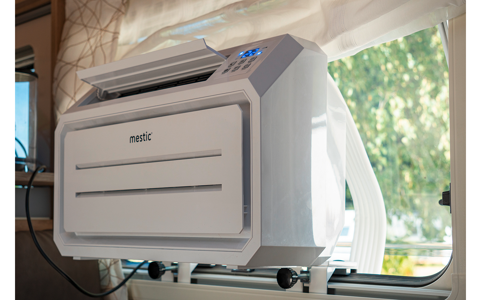 Mestic SPA-3000 Mobile Split-Klimaanlage 3.050 BTU 895 W
