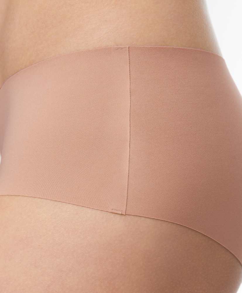 calcinhas tipo culote invisíveis cortadas a laser