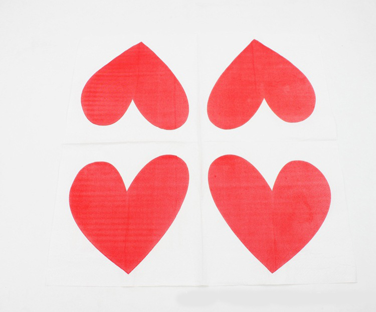 (20er Set) 33x33cm Einweg Servietten Party Tisch Dekoration Herz Design - Weiss / Rot