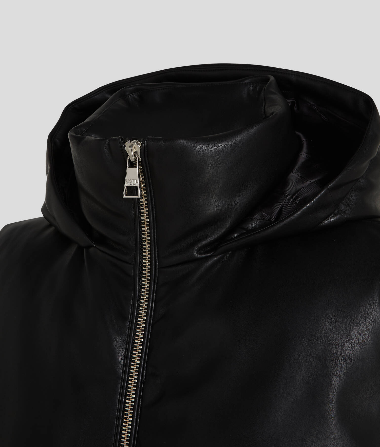 DOUDOUNE SANS MANCHES EN SIMILI-CUIR