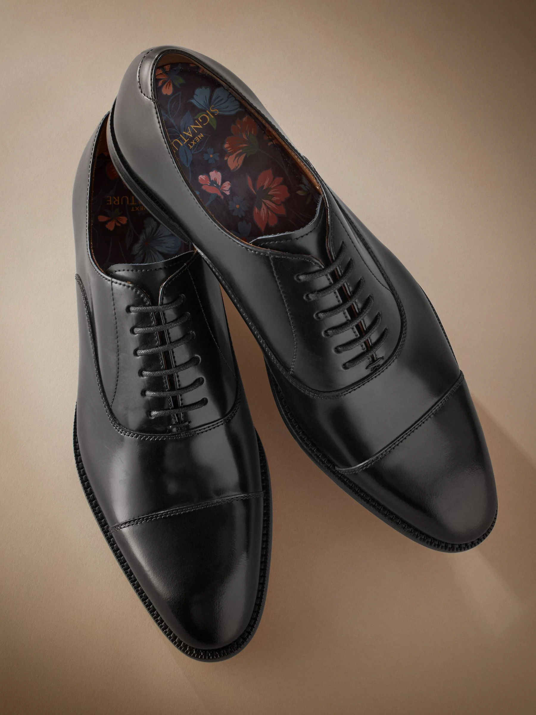 Zwart - Standaard pasvorm - Signature Leather - Oxford schoenen met neusstuk