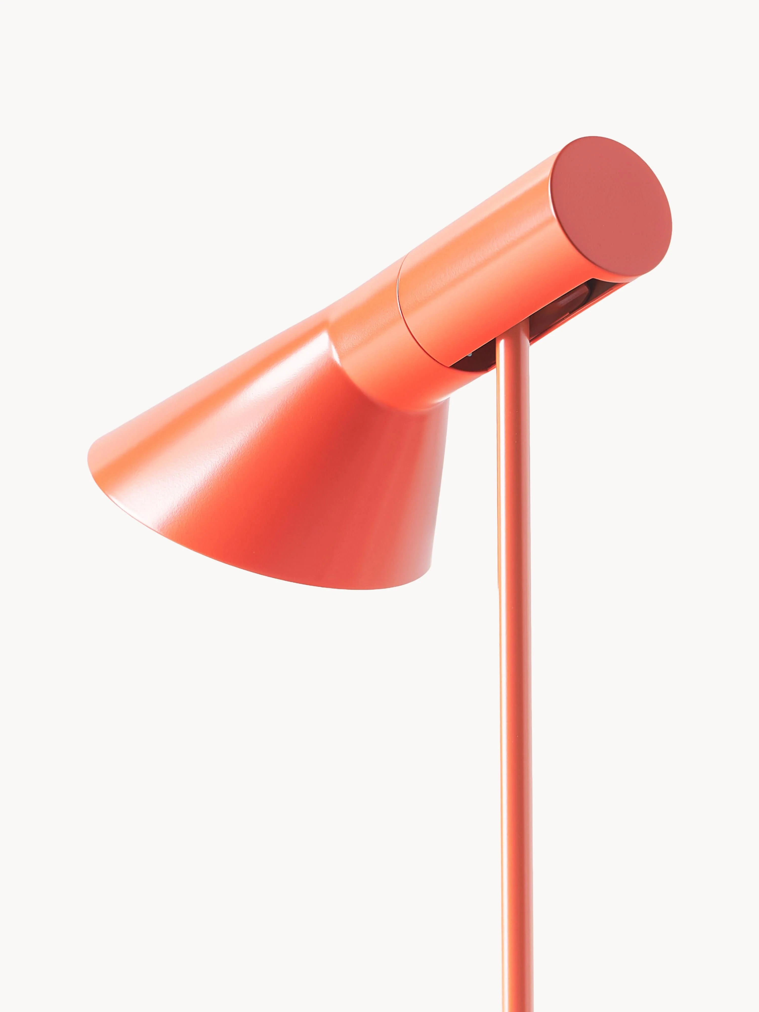 Bureaulamp AJ, in verschillende formaten