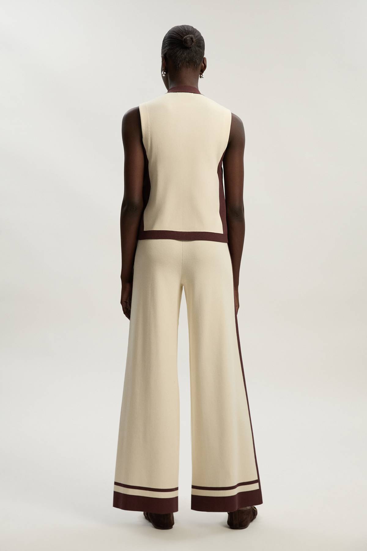 KarenMillen Pantalon Tricoté à Blocs de Couleur